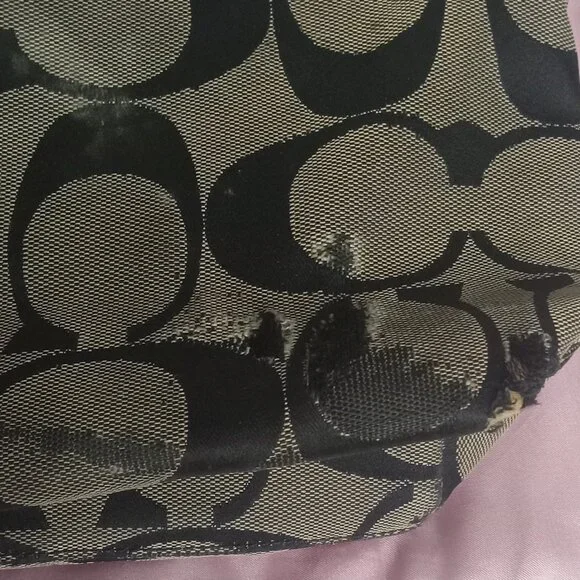 Vintage Coach Signature C Purse - Picture 5 of 12